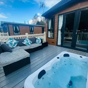 Buttermere With Hot Tub , Barmby on the Moor United Kingdom